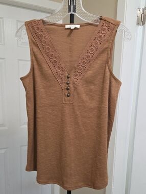 Maurices Sleeveless Lace-Trim V-Neck Stretchy Tank Top in Camel